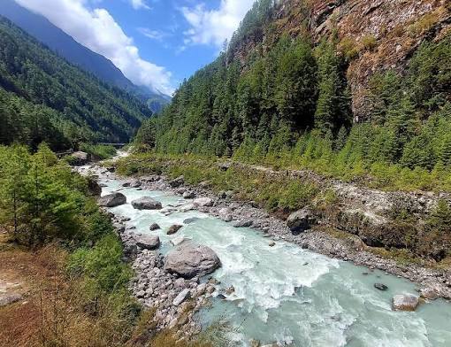 Dudh Koshi River, Nepal: Complete Travel & Trekking Guide