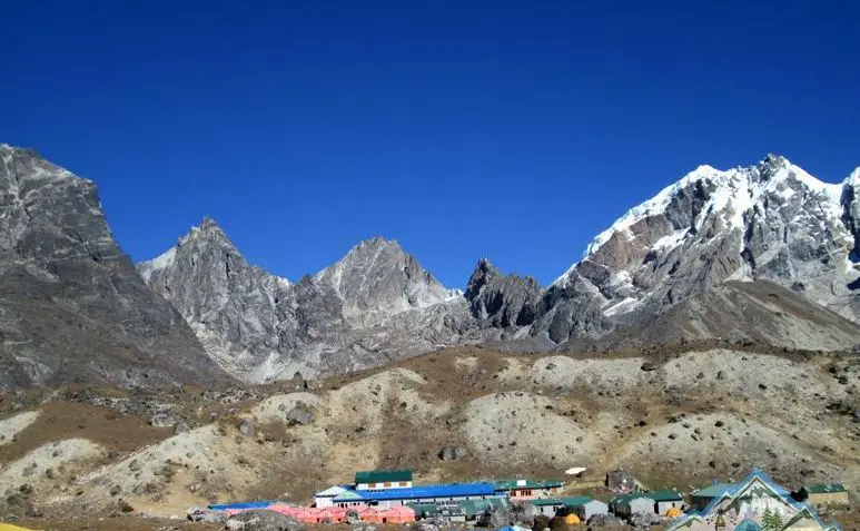 Dzongla, Nepal: Complete Travel & Trekking Guide