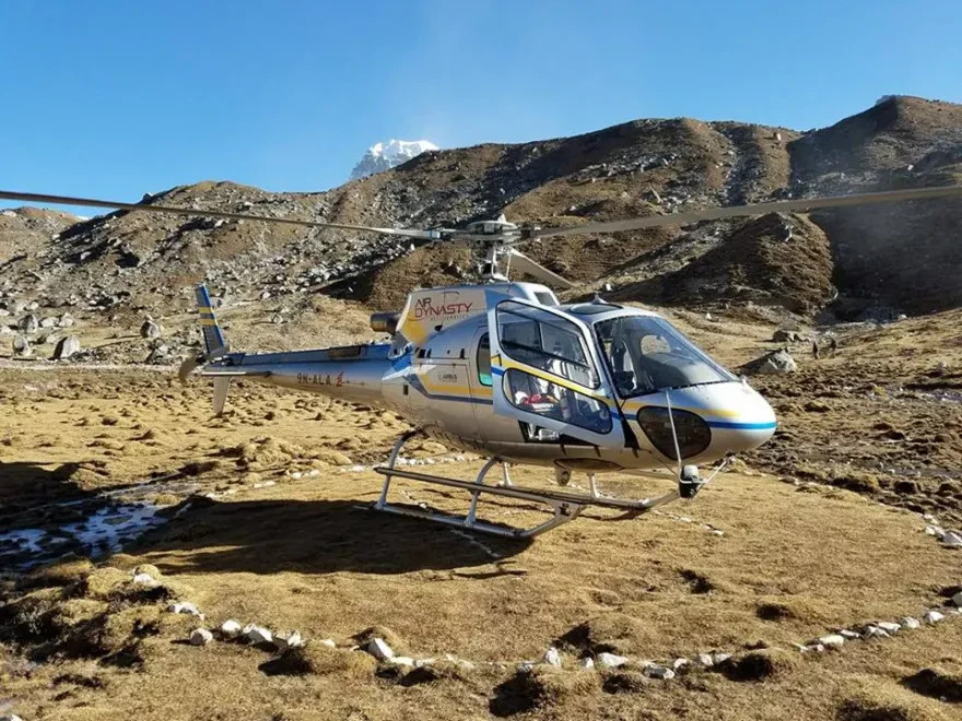 Everest Base Camp Helicopter Tour With Kala Patthar Landing And Breakfast: Complete Guide