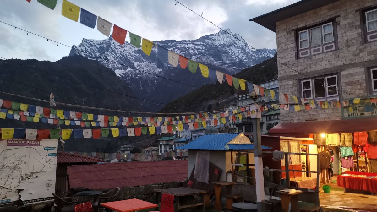 Everest Three High Passes Trek: Meals & Accommodation Guide