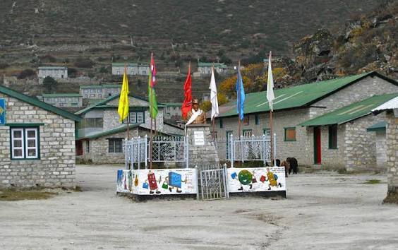 Hillary School, Khumjung: Complete History & Travel Guide