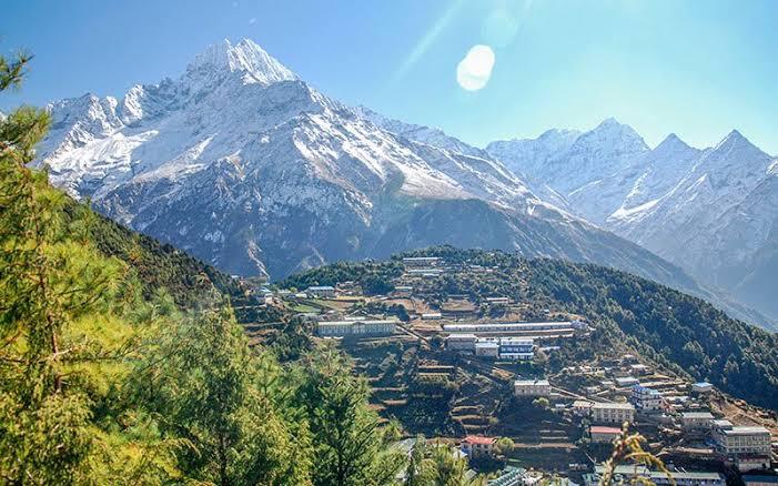 Thamserku: Complete Mountain & Trekking Guide